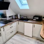Lavender - Modern In York, Near Racecourse