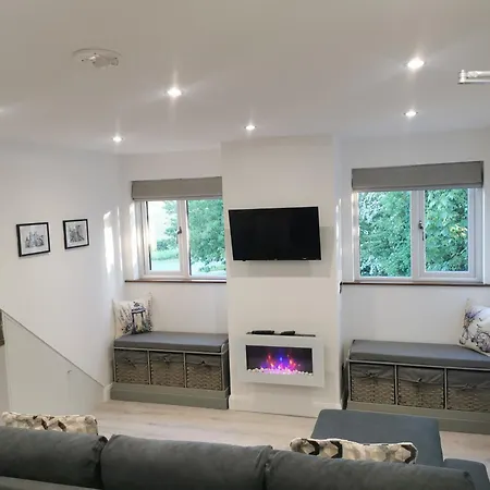 Lavender - Modern In York * Copmanthorpe