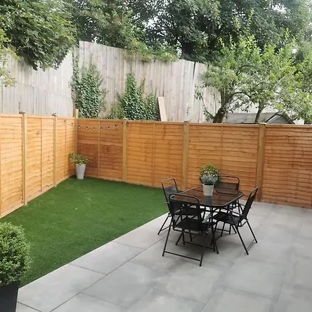 Apartment Lavender - Brand New Modern In York