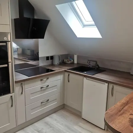 Lavender - Brand New Modern In York