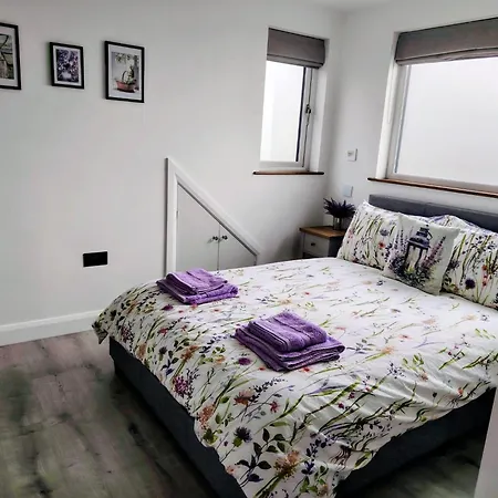 Lavender - Modern In York, Near Racecourse * Copmanthorpe