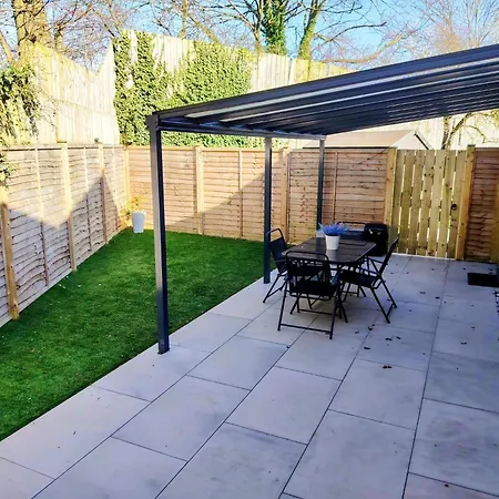 Lavender - Modern In York, Near Racecourse *